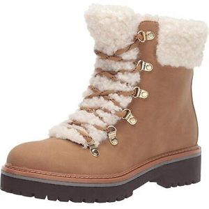 NWOB Tommy Hilfiger Ron 2 Boots